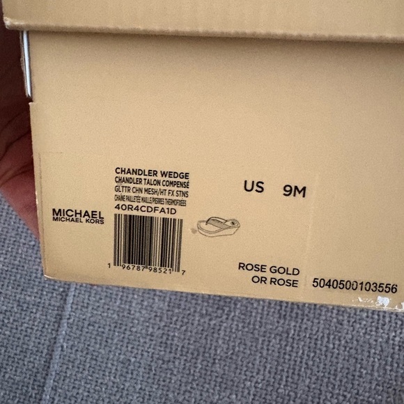 Michael Kors Glitter Chain Mesh Platform Sandals Size 9 Rose Gold - Picture 3 of 16